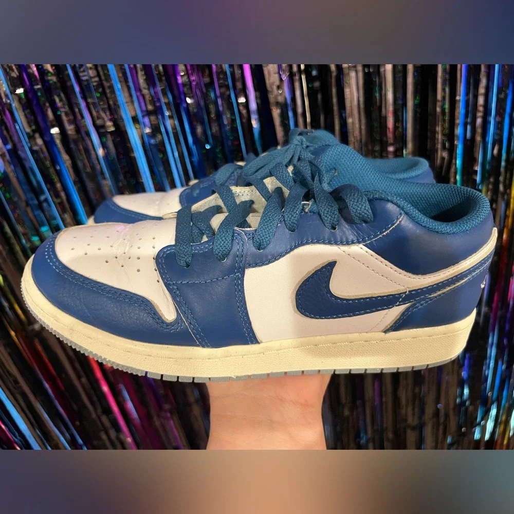 Jordan 1 low se industrial Blue Big Kids size 6 women’s 7 1/2